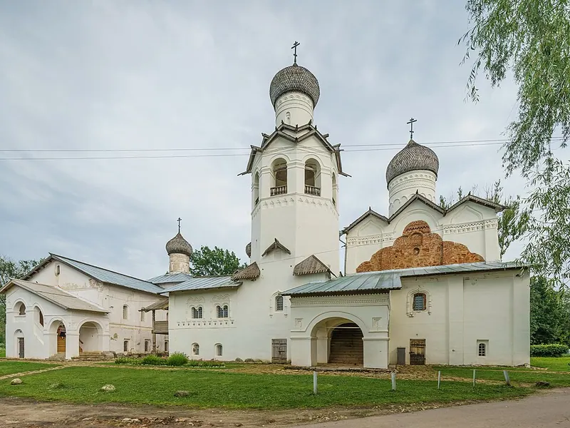 Спасо-Преображенский монастырь (Старая Русса)