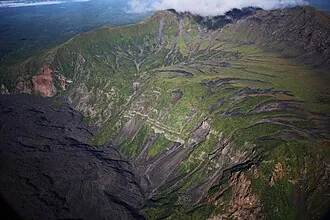 Двор (вулкан) — фото 2