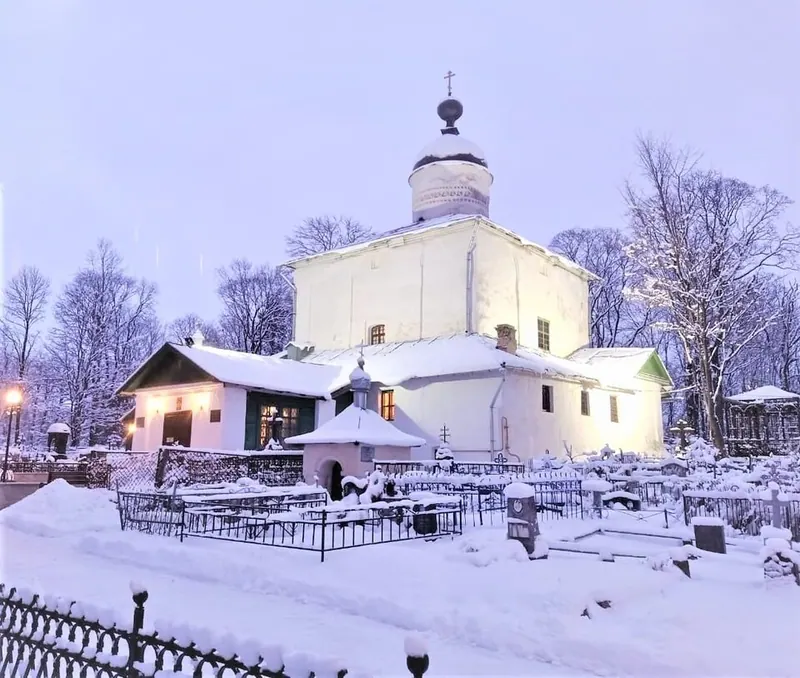 Церковь Жён-Мироносиц (Псков)