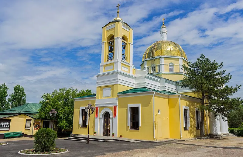 Казанский собор (Элиста)