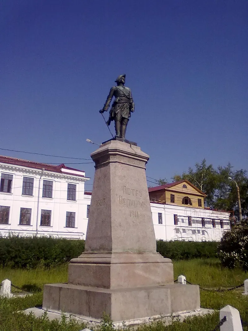 Памятник Петру I (Архангельск)