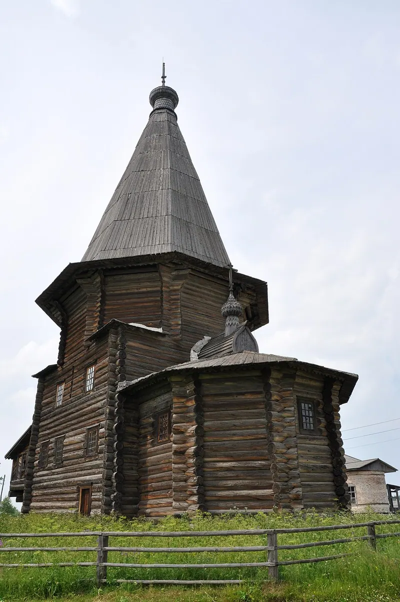Церковь Димитрия Солунского (Верхняя Уфтюга)