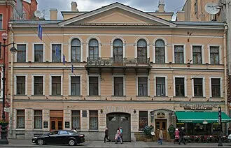 Дом Сухозанета