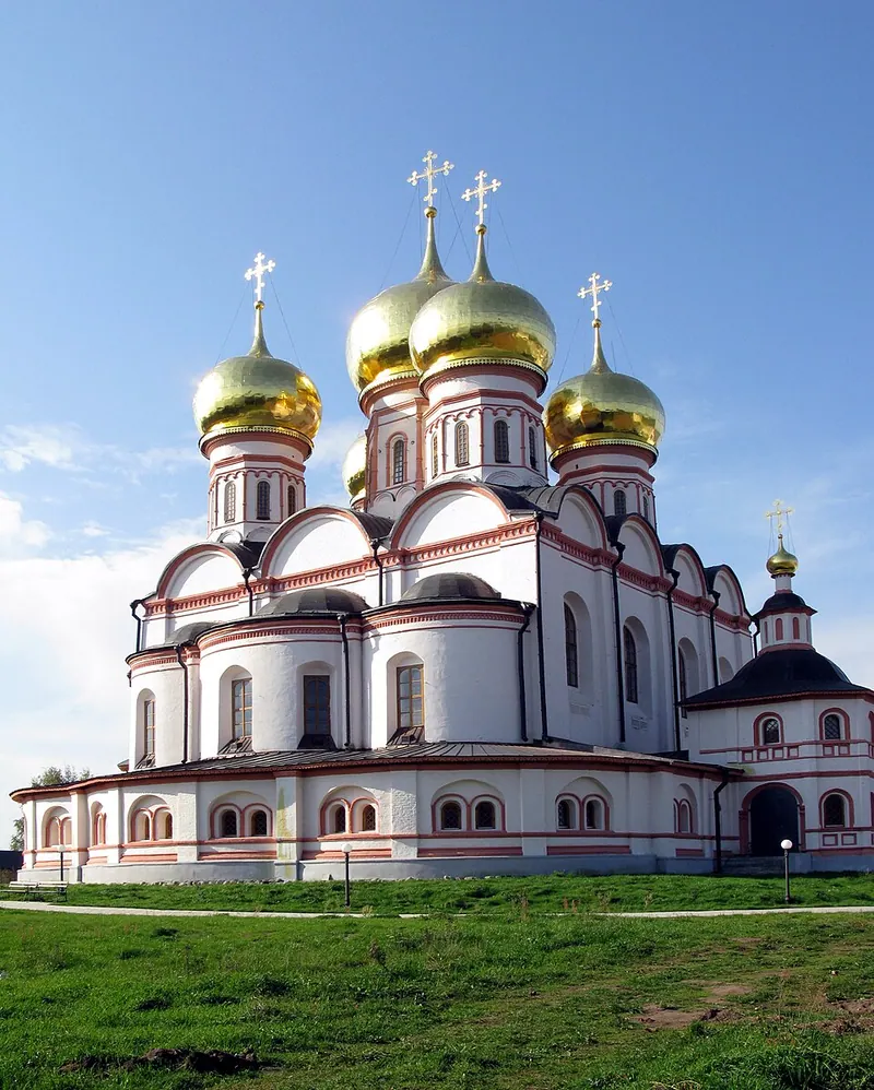 Успенский собор Иверского монастыря