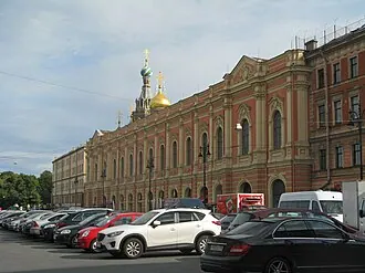 Конюшенный двор — фото 2