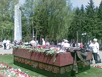 Мемориал павшим в Великой Отечественной войне (Новомосковск)