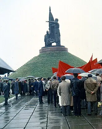 Монумент Воинской Славы — фото 3