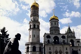 Памятник Ленину в Кремле — фото 2