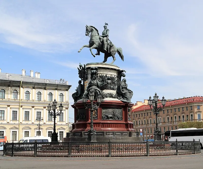 Памятник Николаю I