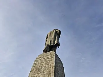 Памятник Ленину у входа в Волго-Донской канал — фото 3