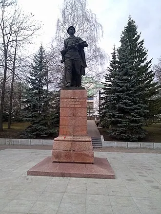 Памятник Матросову (Уфа) — фото 3