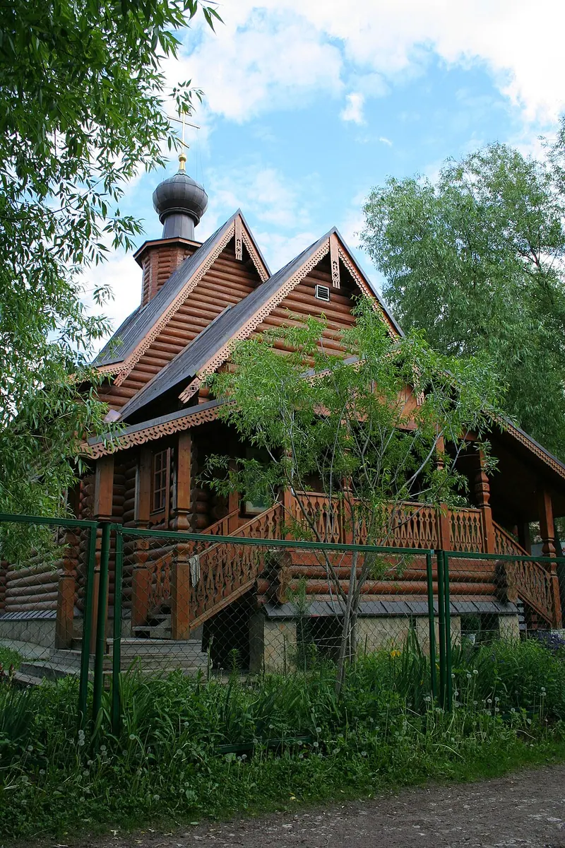 Храм Серафима Саровского на Филёвской пойме