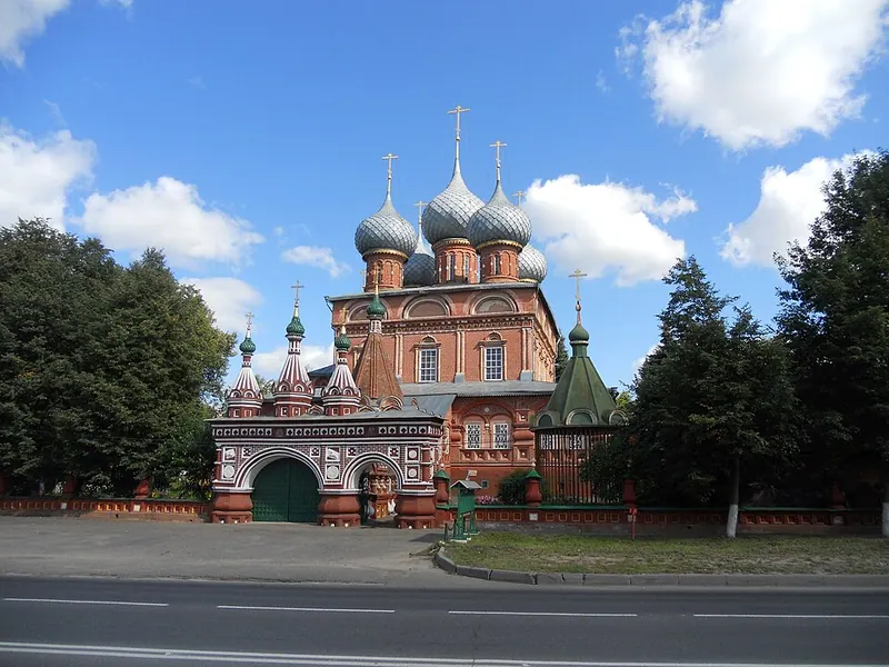 Церковь Воскресения Христова на Дебре