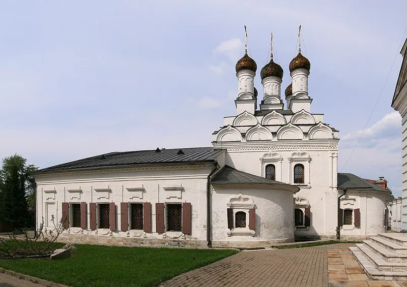 Храм Николая Чудотворца в Голутвине