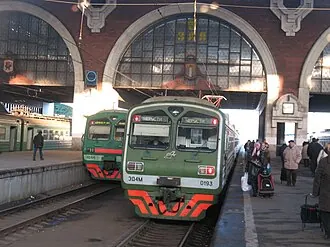Памятник Ленину на Казанском вокзале — фото 2