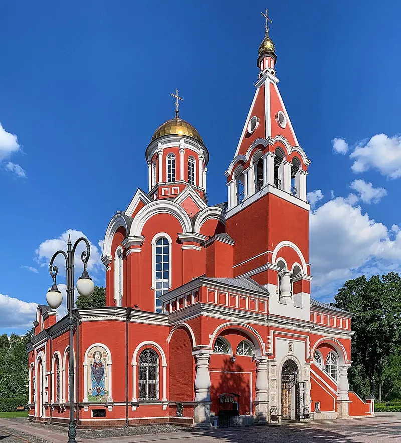 Храм Благовещения Пресвятой Богородицы в Петровском парке
