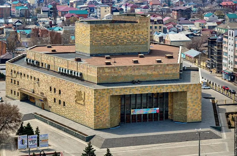 Лакский музыкально-драматический театр имени Э. Капиева