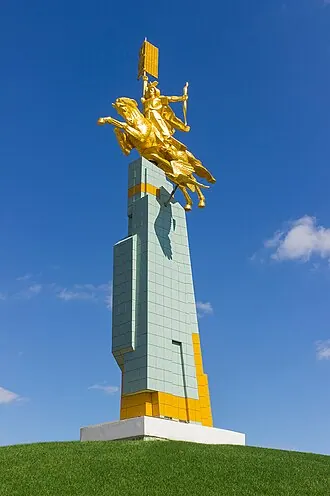 Золотой всадник (Элиста) — фото 2