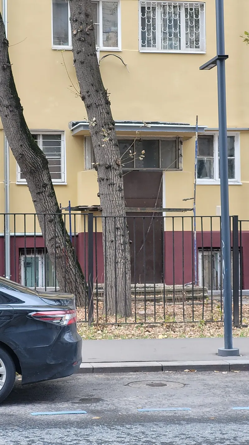 На Басманной (театр)