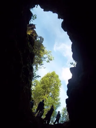 Аракаевская пещера