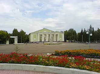 Дворец культуры нефтяников имени С. М. Кирова (Ишимбай)