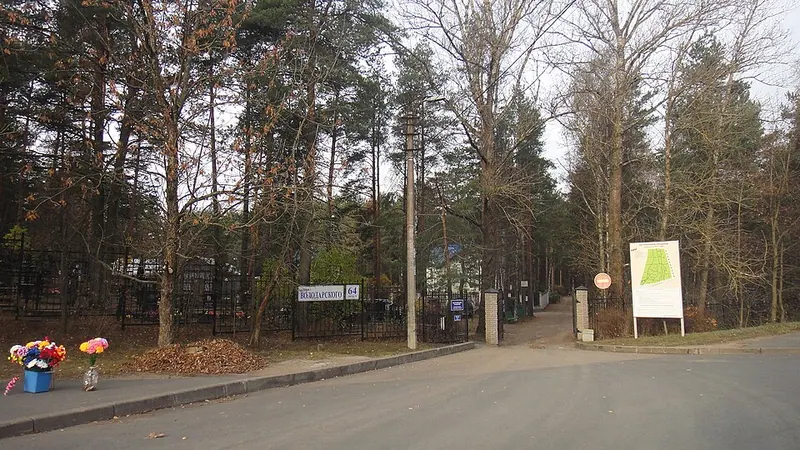 Сестрорецкое кладбище