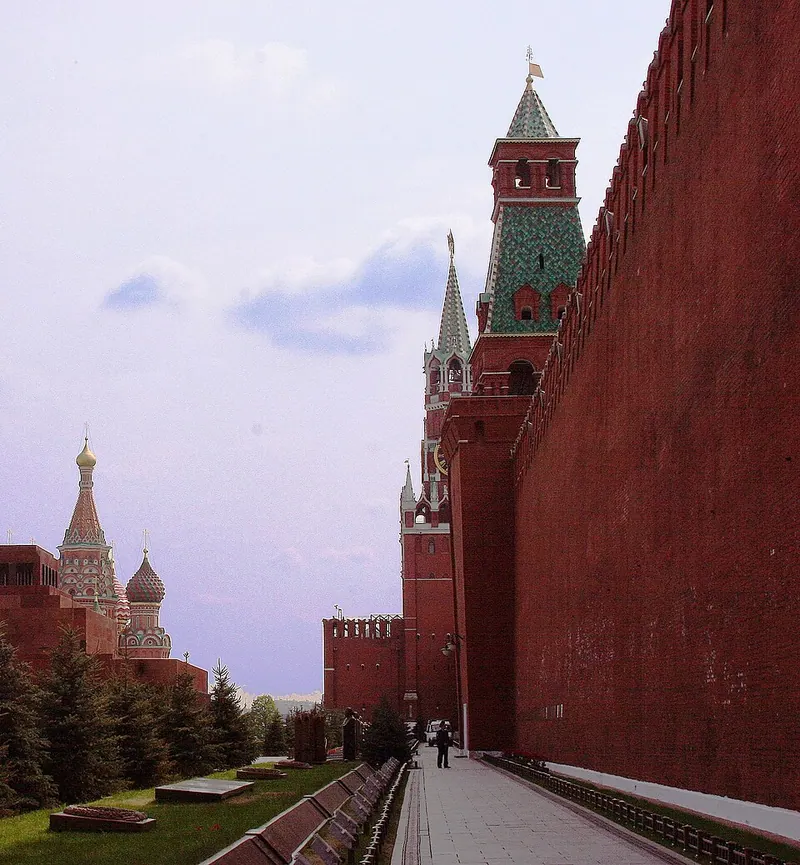 Кремлёвская стена