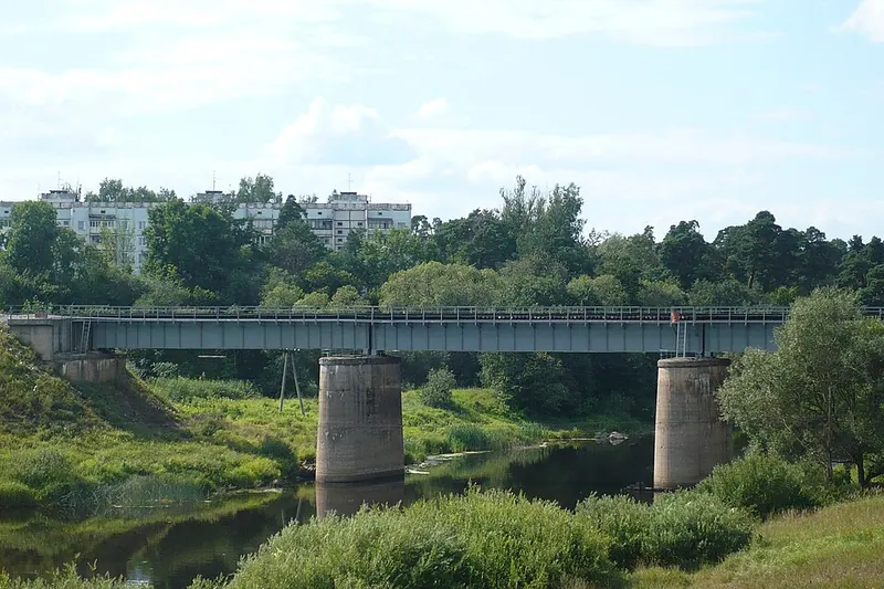 Железнодорожный мост через Черёху