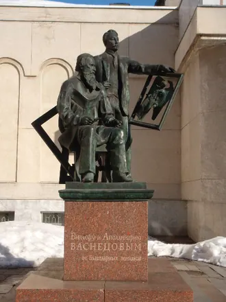 Памятник Васнецовым
