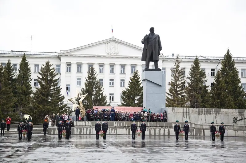 Памятник Ленину (Курган)