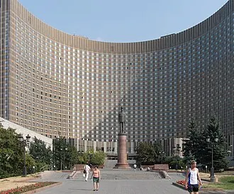 Памятник де Голлю (Москва) — фото 4