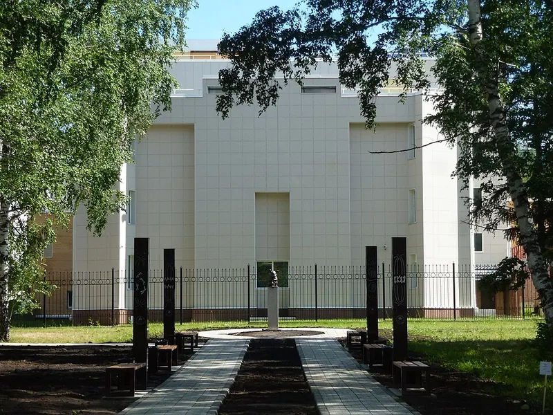 Памятник лабораторной мыши