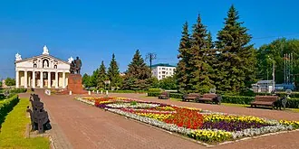 Памятник Черепановым