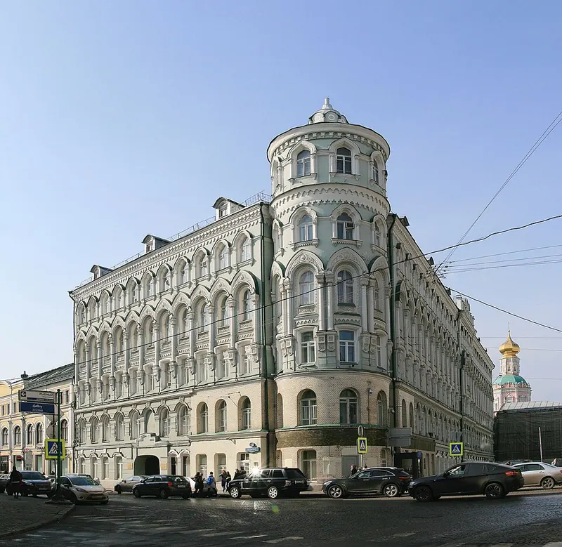 Доходный дом Троицкого подворья на Ильинке