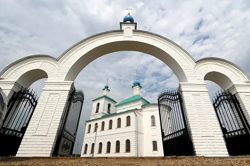 Церковь Смоленской иконы Божией Матери (Новогорбово)
