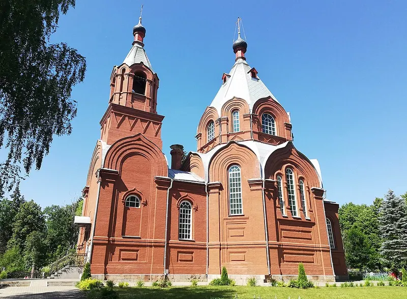 Храм Успения Пресвятой Богородицы в Картине