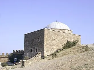 Храм с аркадой