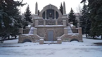 Памятник-мавзолей В. И. Ленину (Челябинск)