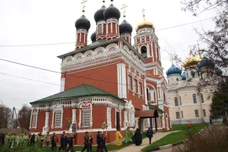 Свято-Троицкая церковь (Болхов)