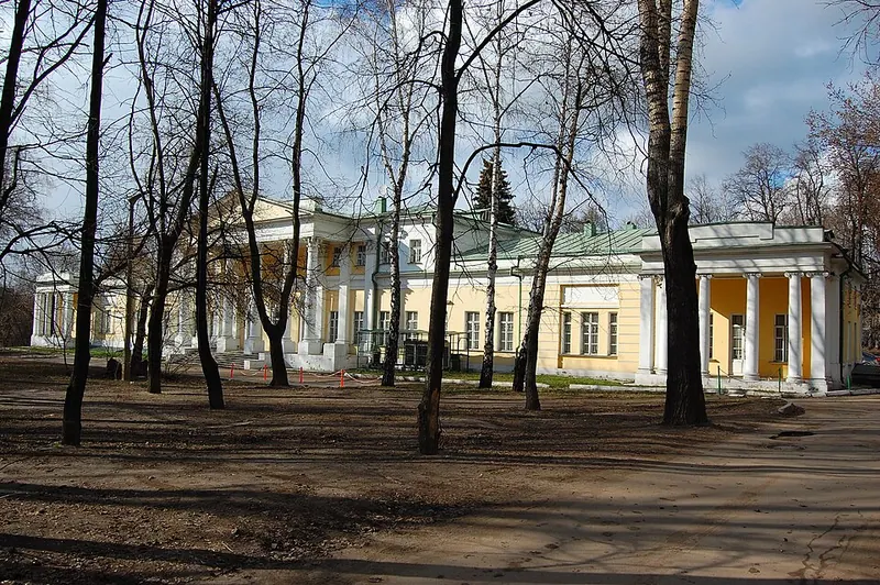Дача Строганова на Яузе