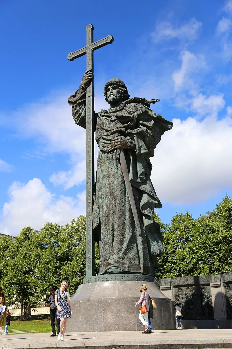 Памятник Владимиру Великому (Москва)
