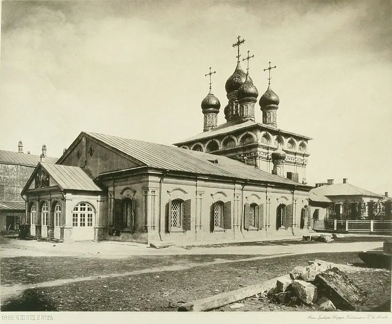 Церковь Космы и Дамиана в Кадашах