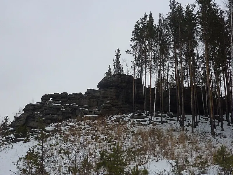 Шабровские каменные палатки
