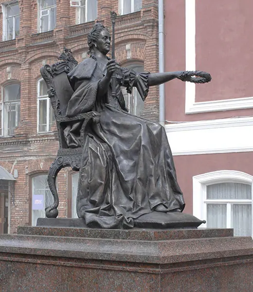 Памятник Екатерине II (Вышний Волочёк)