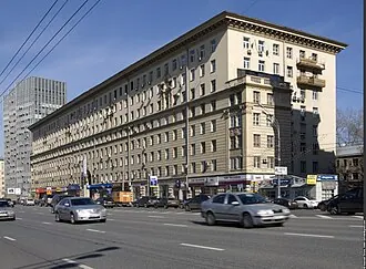 Ленинский, 11