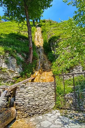 Харачойский водопад