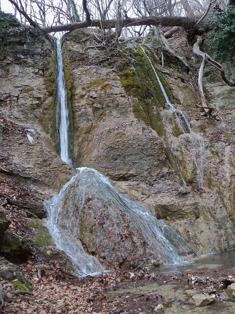 Гейзер (водопад)