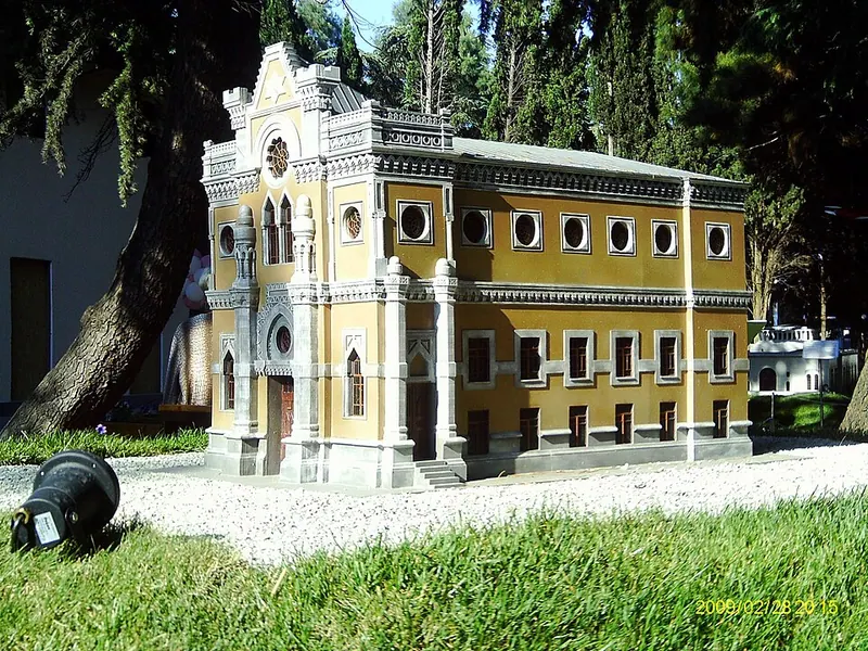 Крым в миниатюре (Алушта)