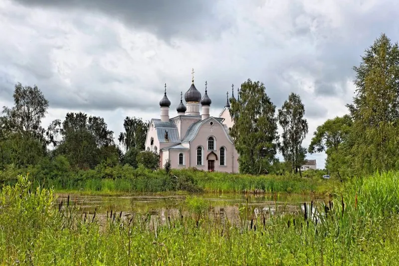 Церковь Живоначальной Троицы (Уницы)