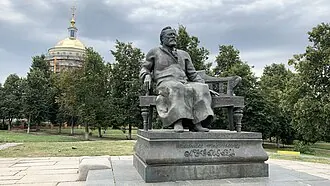 Памятник Н. С. Лескову (Орёл) — фото 3